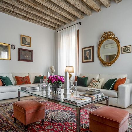 Miracoli Apartment With View On The Canal R&R Venice Exterior photo