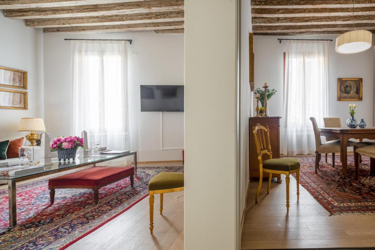 Miracoli Apartment With View On The Canal R&R Venice Exterior photo