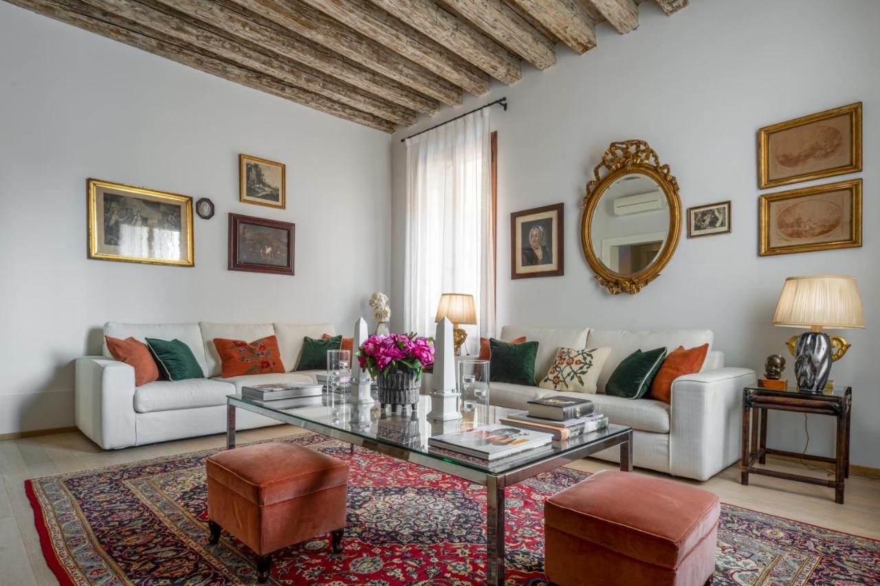 Miracoli Apartment With View On The Canal R&R Venice Exterior photo