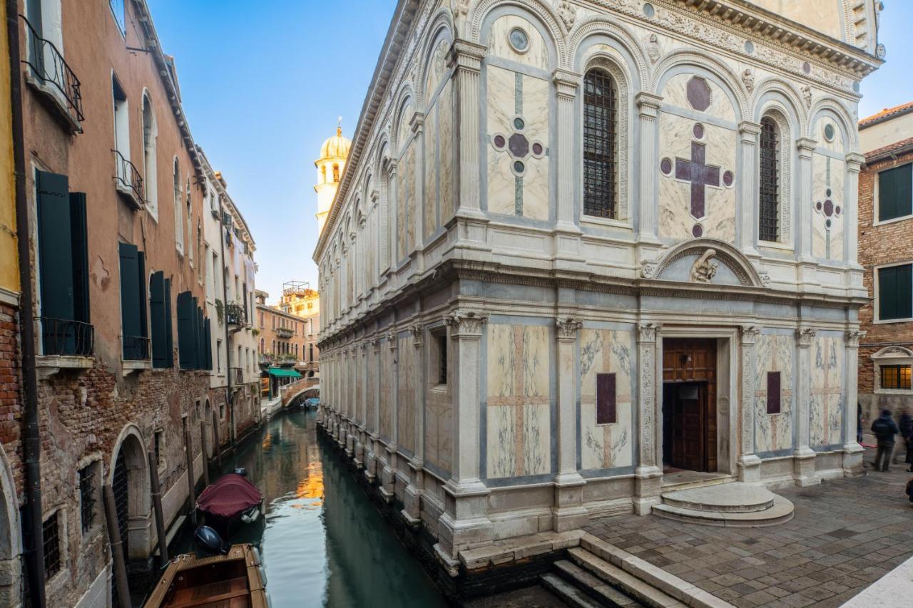 Miracoli Apartment With View On The Canal R&R Venice Exterior photo