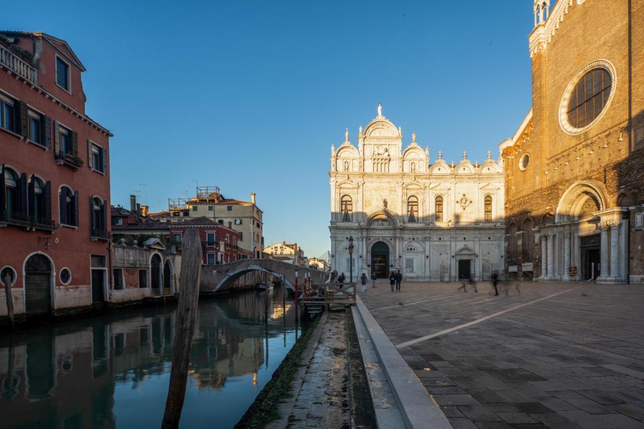 Miracoli Apartment With View On The Canal R&R Venice Exterior photo