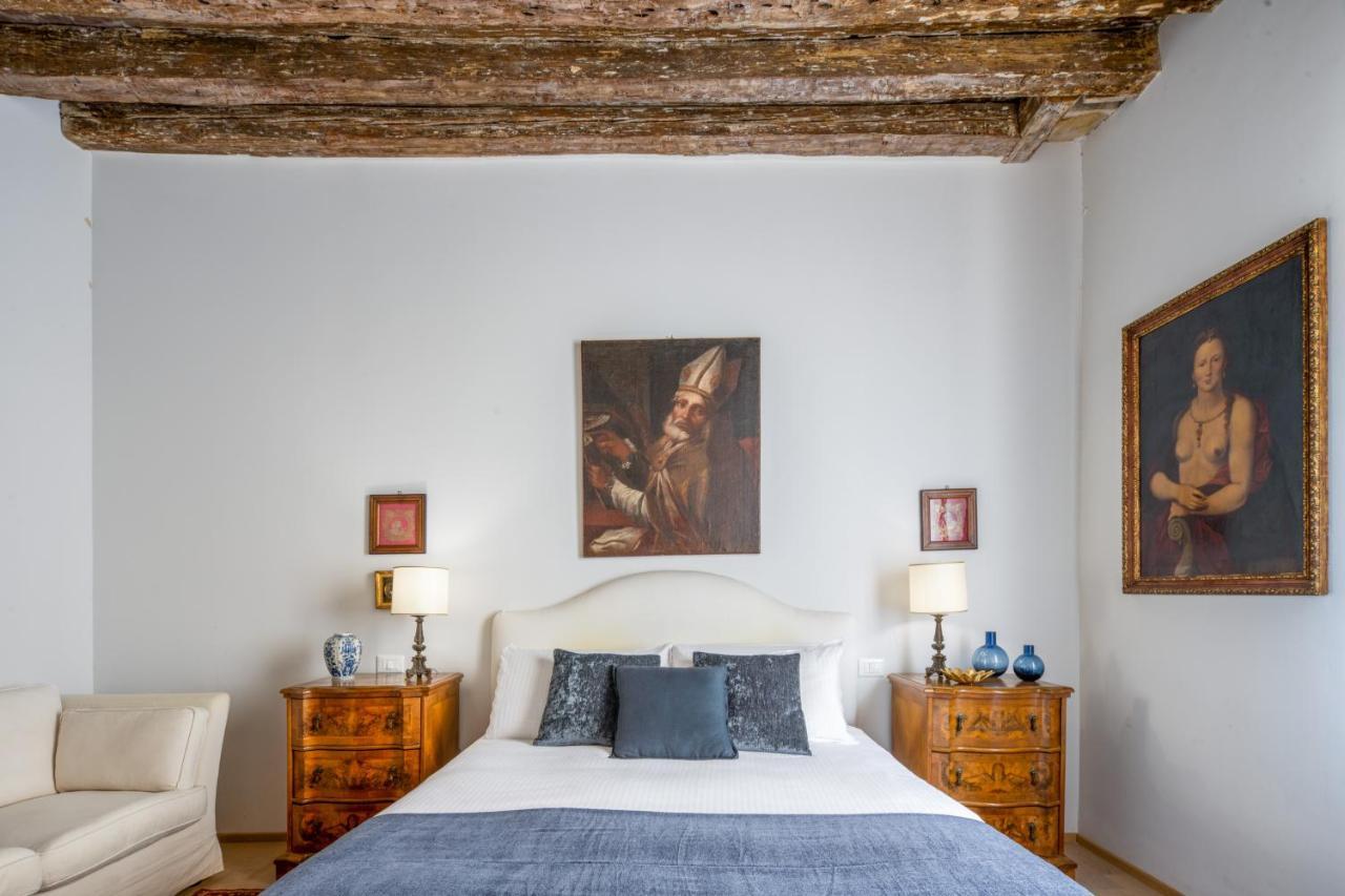 Miracoli Apartment With View On The Canal R&R Venice Exterior photo